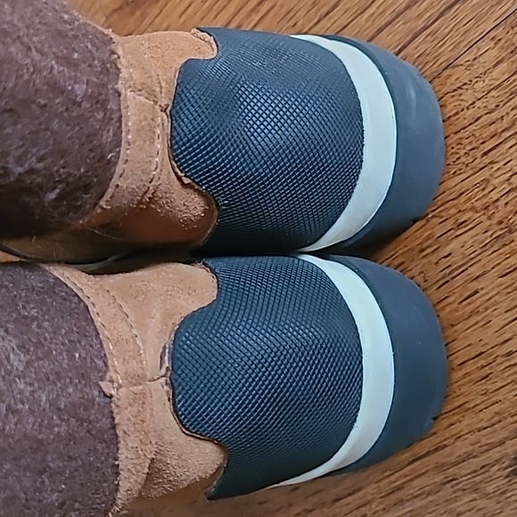 BooRoo Sherpa Fleece Lined Winter Lace-Up Boots - Size 6 - Picture 12 of 16